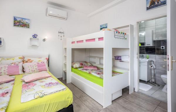 Villa Dora ##2 Цриквеница Экстерьер фото